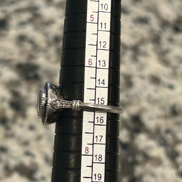 Contessa Di Capri Sterling Silver Ring SIZE 7 - Picture 3 of 9